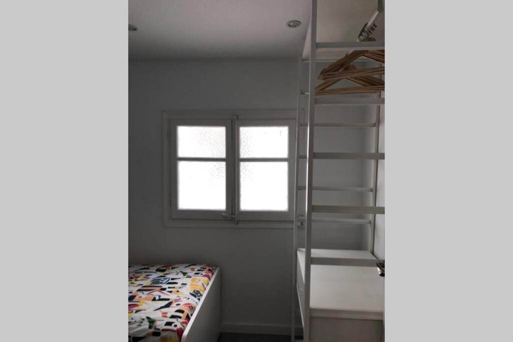 M3 Terrace. Cool Apartment 15 Min Center By Metro إسبلوغيس ذي يوبريغات المظهر الخارجي الصورة